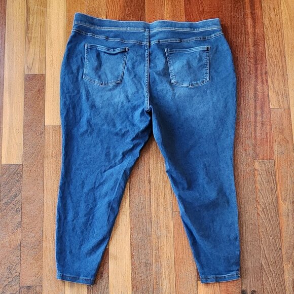 Terra & Sky Blue Faded Stretch Waist Plus Size Jeans Size 3X - Picture 11 of 11